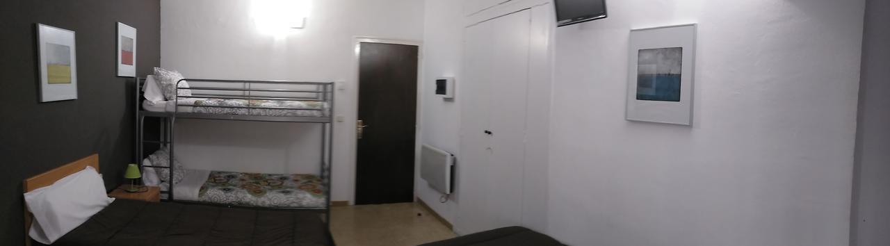 Hostal Juventus Portbou Kültér fotó